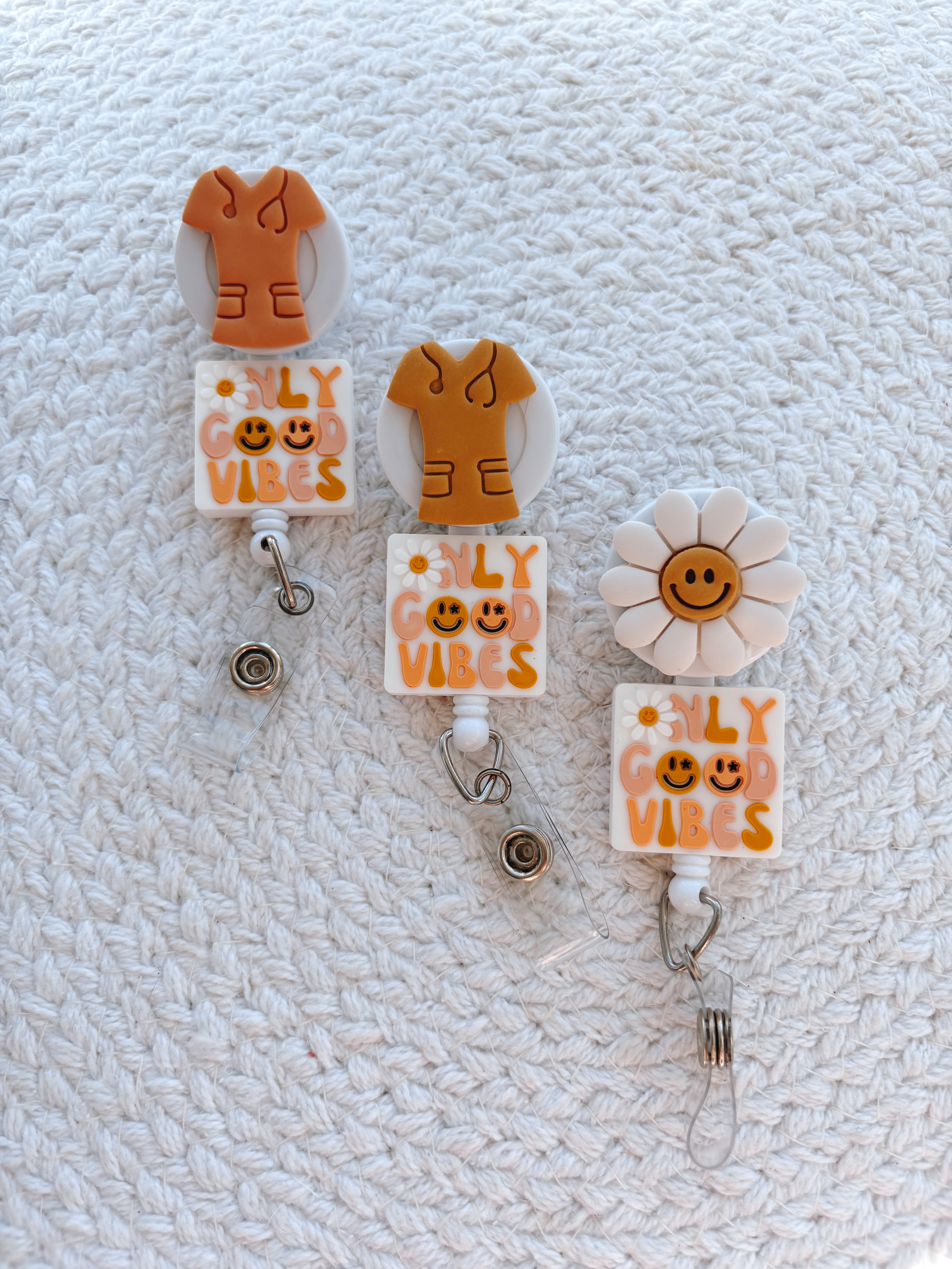 Only Good Vibes Badge Reel