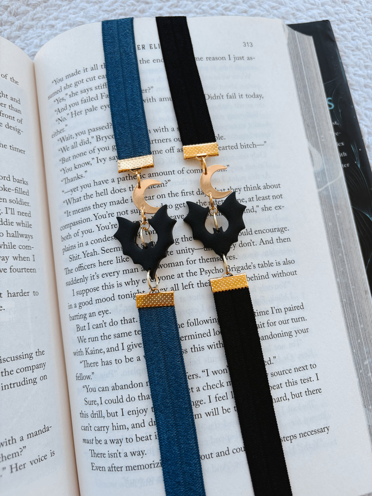 Bat Elastic Bookmark