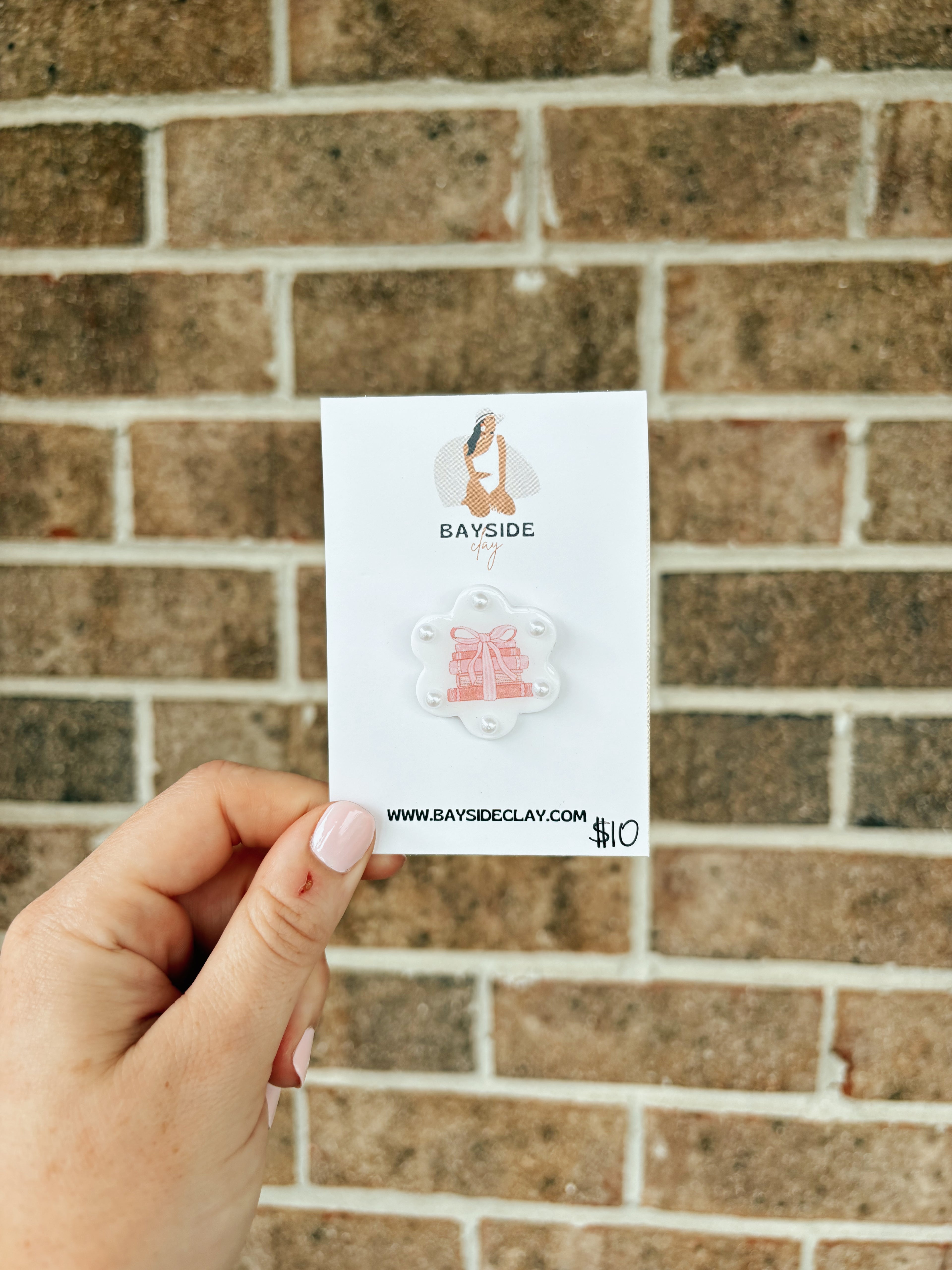 Pearl Bookstack Clay Pin