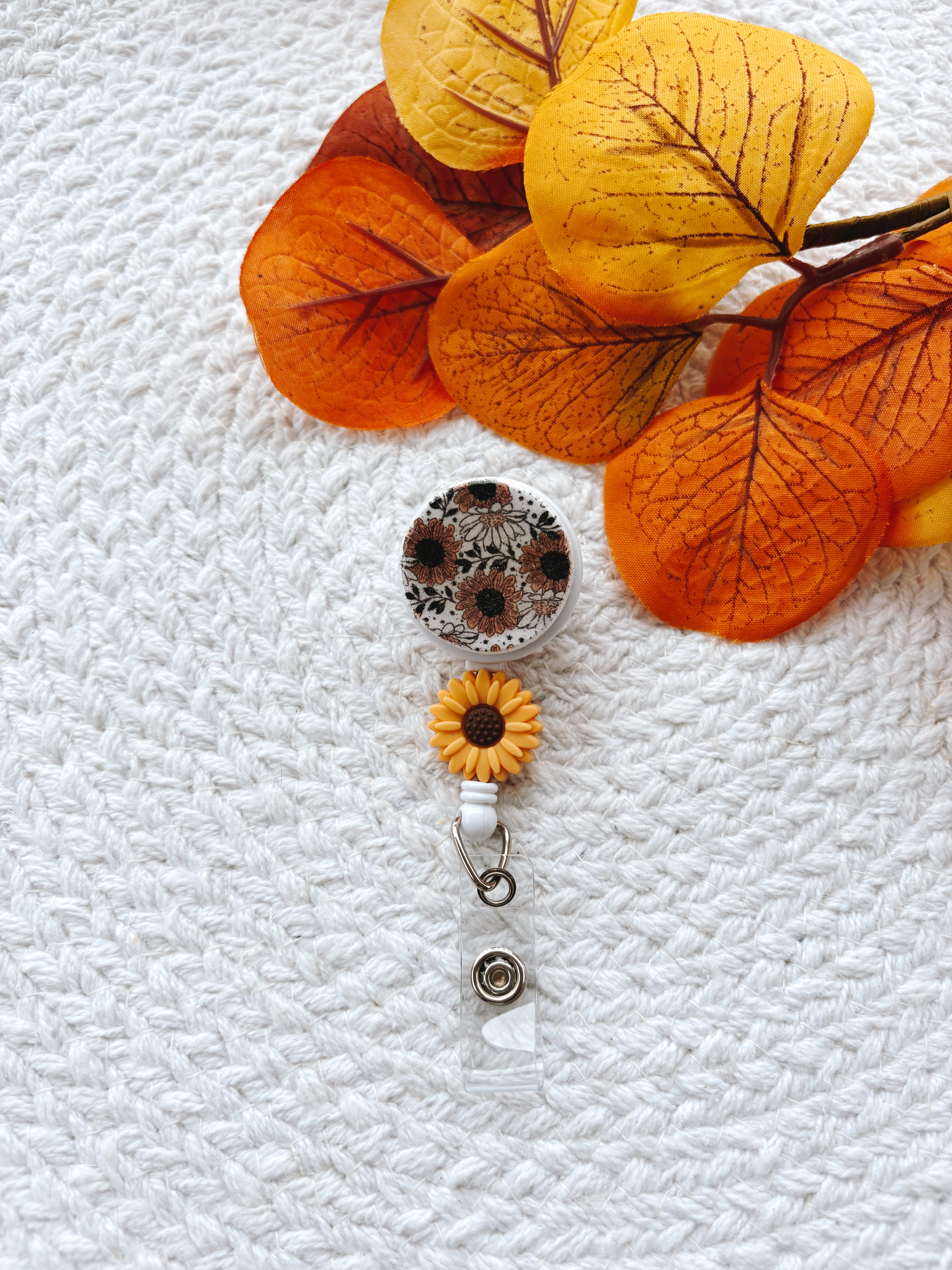 Sunflower & Daisy Badge Reel
